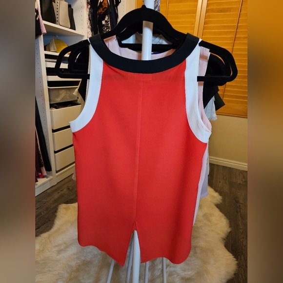 Women's DKNYC color block top. XS. Orange/black/white. - Picture 2 of 3
